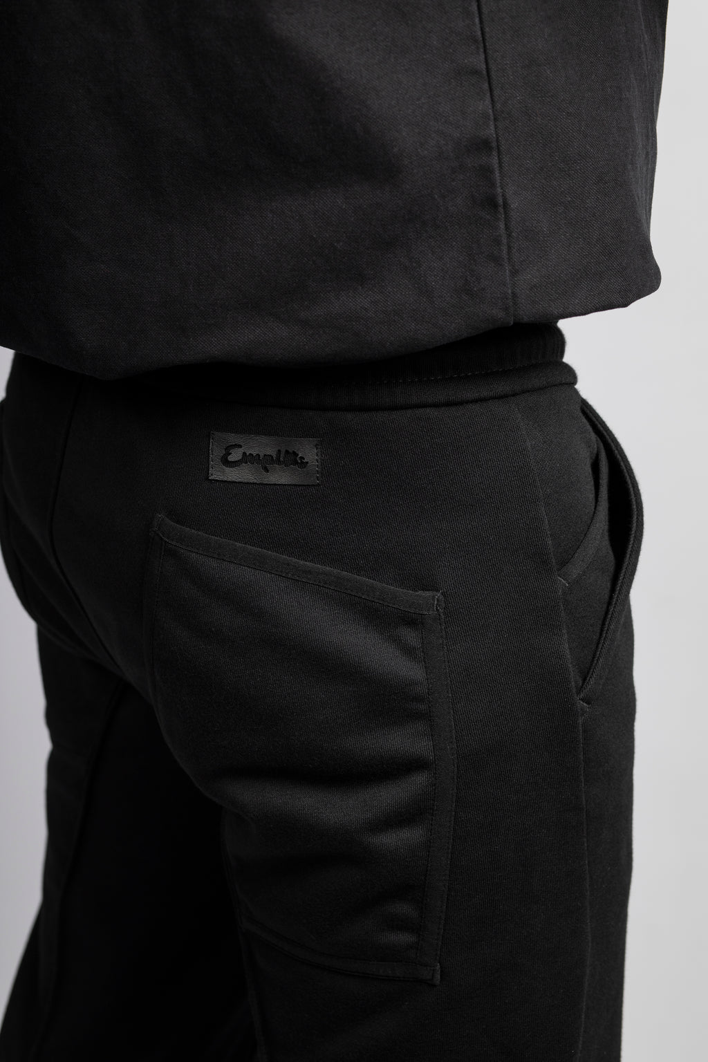 Tech Black Pant