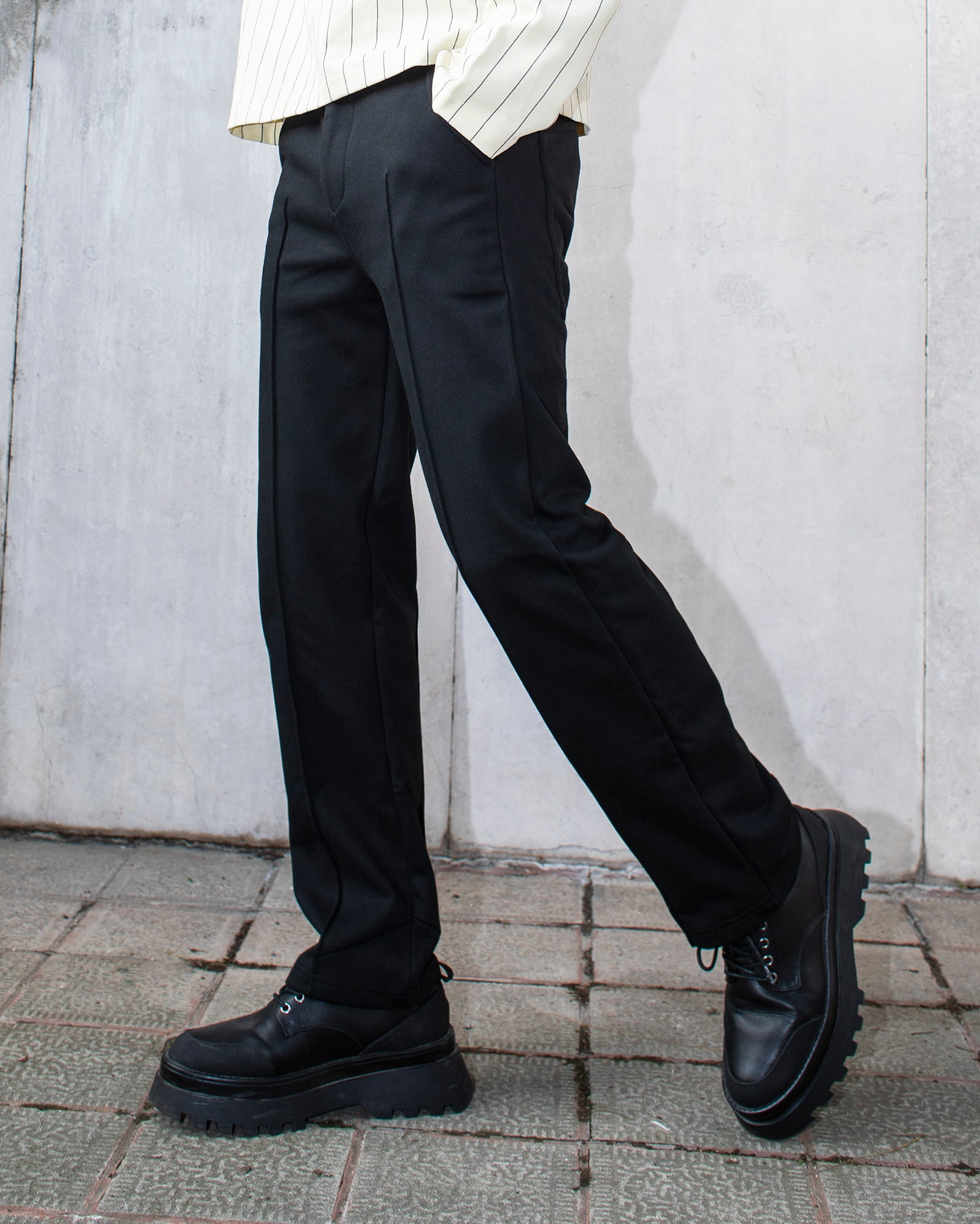 Tech Black Pant