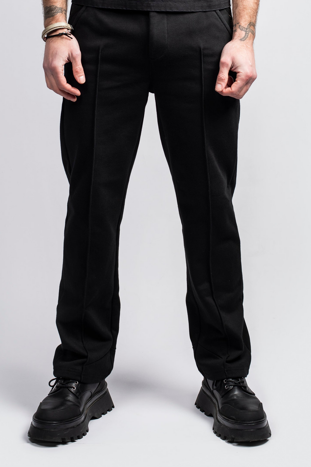 Tech Black Pant